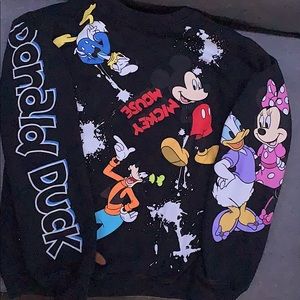 Size L Disney pull over